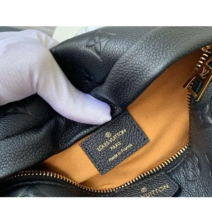Brother Sam Yupoo Bags 19B5790033 LV 0807